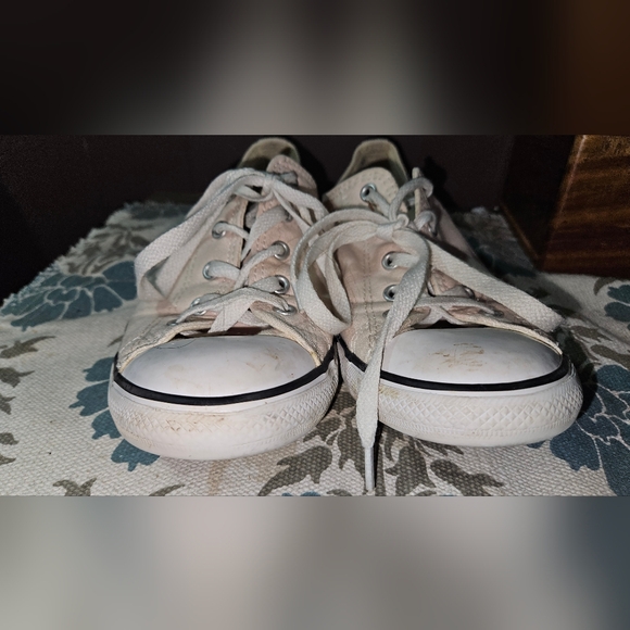 Converse Allstars Pink Canvas Sneakers - Picture 10 of 10